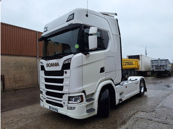 Tractor unit SCANIA R 500
