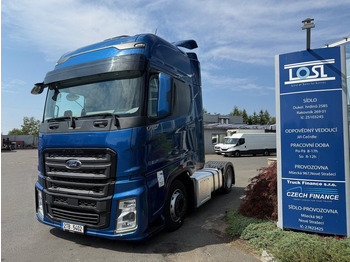 Tractor unit FORD