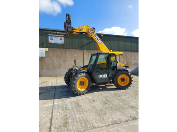Telescopic handler JCB