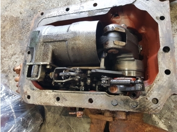 Hydraulics for Farm tractor Fiat 70-90, 80-90 Hydraulic Lift Cover Assy 5117164, 5125938, 5123957, 5123959: picture 4