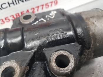 Cooling system for Agricultural machinery New Holland T7.200, T6000 Engine Cooling Support 2831181, 2859452, 504362896: picture 4
