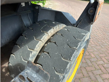 Wheel excavator Volvo EW160 D: picture 4