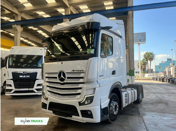 Tractor unit MERCEDES-BENZ Actros 1845