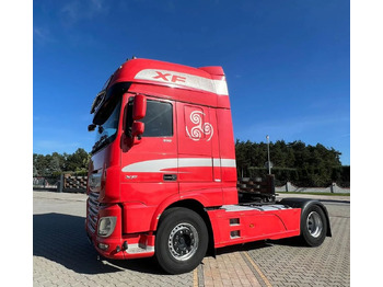 Tractor unit DAF XF 530