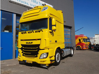 Tractor unit DAF XF 460