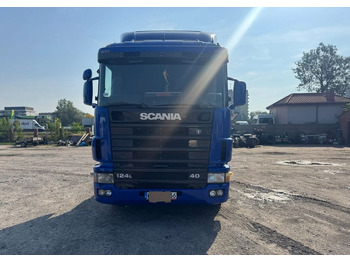 Tractor unit SCANIA 124