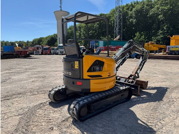 Mini excavator Kato imer HD33V5: picture 5