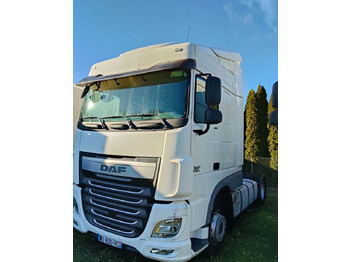 Tractor unit DAF XF 460