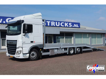 Autotransporter truck DAF XF 106 480