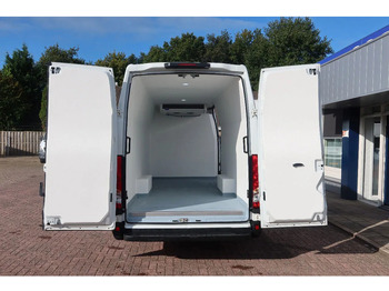 Refrigerated van Iveco Daily 35S16 Iveco 35S16 L3/H2 Koel/Vries/ verwarmen Carrier Xarios 350 + 220 volt nacht aansluiting: picture 3 Refrigerated van Iveco Daily 35S16 Iveco 35S16 L3/H2 Koel/Vries/ verwarmen Carrier Xarios 350 + 220 volt nacht aansluiting: picture 3