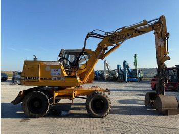 Wheel excavator Liebherr A 900 C: picture 5