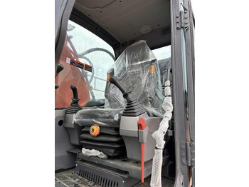 Crawler excavator Good Quality Original 23ton Doosan DX225LCA Used Large Excavators for Sale at Low Price Secondhand Doosan225LCA Heavy Digger: picture 3