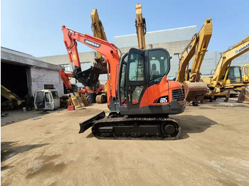 Crawler excavator High Quality Hot Sale Used 6t Mini Excavator Original Korea Doosan Used Excavators Doosan Dx60 With Good Performance: picture 3