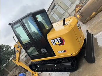 Crawler excavator Japan CAT 306E 306E2 306D 305.5 307 308 excavator 95% new retro CAT 305.5 5.5tons with mini excavator bucket: picture 5