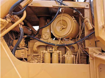 Bulldozer Original Japan Imported Caterpillar D8R Bulldozer Japan Original Cat D7G D7R D8R D9n D8r Used Bulldozers: picture 4