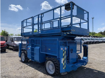 Scissor lift GENIE