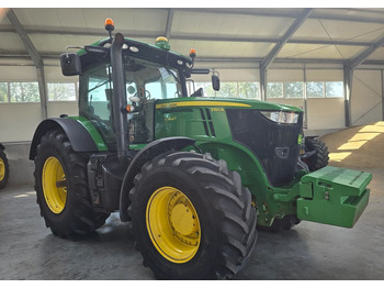 Farm tractor John Deere 7250R: picture 2