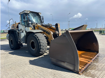 Wheel loader LIEBHERR L576: picture 2 Wheel loader LIEBHERR L576: picture 2
