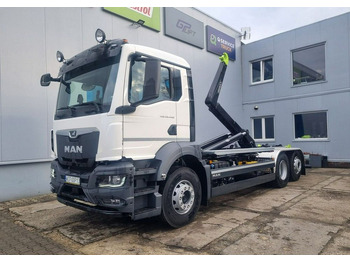 Garbage truck MAN TGS 26.360