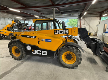 Telescopic wheel loader JCB