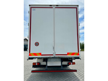 Isothermal truck MERCEDES-BENZ ATEGO / 1221 / IZOTERMA / KONTENER / AUTOMAT / 230 TYS KM / 17 EUROPALET / 6.8 M DŁUGOŚCI / 2019 ROK: picture 5 Isothermal truck MERCEDES-BENZ ATEGO / 1221 / IZOTERMA / KONTENER / AUTOMAT / 230 TYS KM / 17 EUROPALET / 6.8 M DŁUGOŚCI / 2019 ROK: picture 5