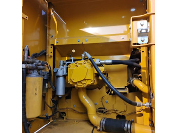 Crawler excavator CAT 323: picture 5