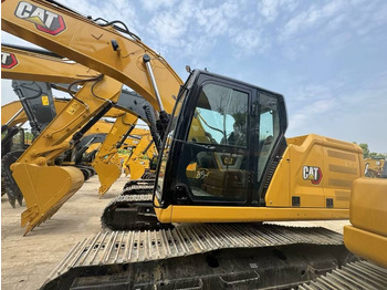Crawler excavator CATERPILLAR 323
