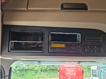 Tractor unit Mercedes-Benz 1843 Klima, Retarder Kipphydraulik: picture 3