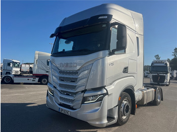 Leasing of Iveco S-WAY 500 Iveco S-WAY 500: picture 2