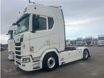 Tractor unit SCANIA S 580