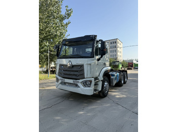 Tractor unit SINOTRUK HOWO