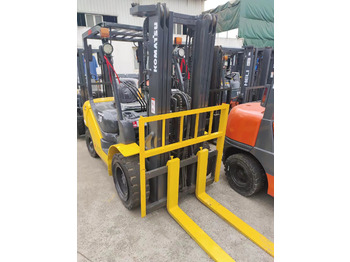 Leasing of KOMATSU FD30 FD50 FD70 Japanese diesel forklift KOMATSU FD30 FD50 FD70 Japanese diesel forklift: picture 2