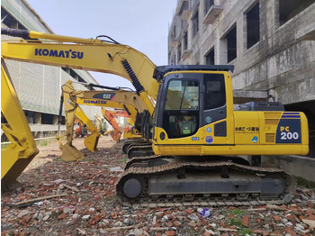 Crawler excavator KOMATSU PC200-8
