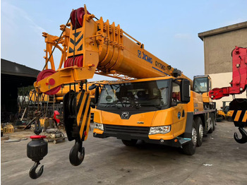 Mobile crane XCMG QY70K