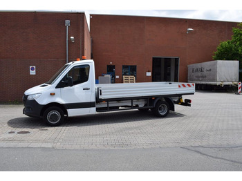 Flatbed van MERCEDES-BENZ Sprinter 514