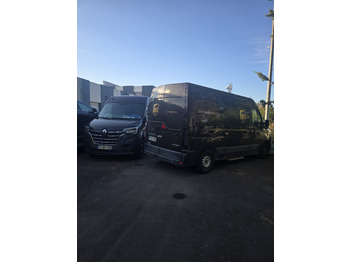 Small van RENAULT MASTER: picture 2