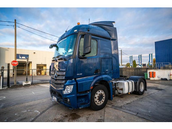 Tractor unit MERCEDES-BENZ Actros 1846