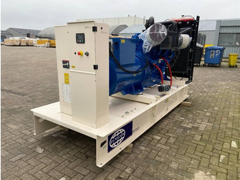 Generator set FG Wilson P715-3 - 715 kVA Open Genset - DPX-16023-O: picture 2 Generator set FG Wilson P715-3 - 715 kVA Open Genset - DPX-16023-O: picture 2