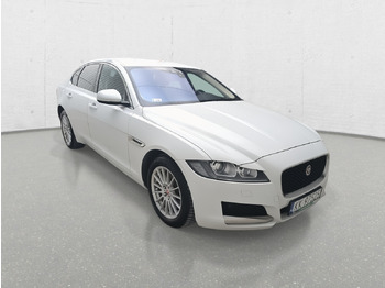 Sedan JAGUAR