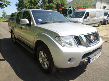 Pickup truck NISSAN Navara