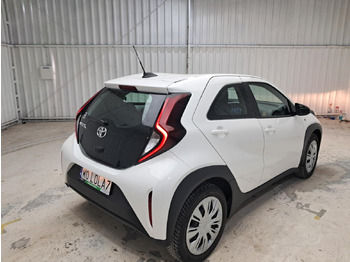 Car TOYOTA TOYOTA AYGO X HATCHBACK: picture 4