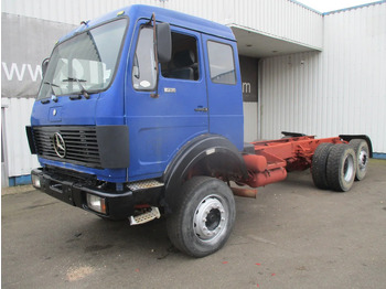 Cab chassis truck MERCEDES-BENZ