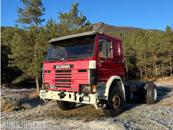 Cab chassis truck SCANIA P92