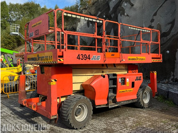 Aerial platform JLG