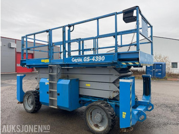 Aerial platform 2011 Genie GS 4390 Sakselift, 1698 timer: picture 3 Aerial platform 2011 Genie GS 4390 Sakselift, 1698 timer: picture 3