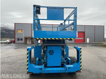 Aerial platform 2011 Genie GS 4390 Sakselift, 1698 timer: picture 2 Aerial platform 2011 Genie GS 4390 Sakselift, 1698 timer: picture 2