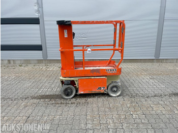 Aerial platform JLG