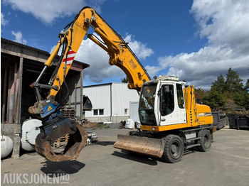 Excavator LIEBHERR
