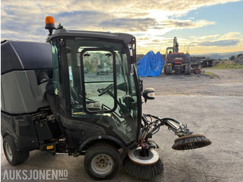 Municipal/ Special vehicle 2013 Kärcher Feiemaskin/multimaskin lite brukt: picture 4
