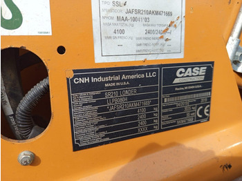 Wheel loader Case SR210: picture 5